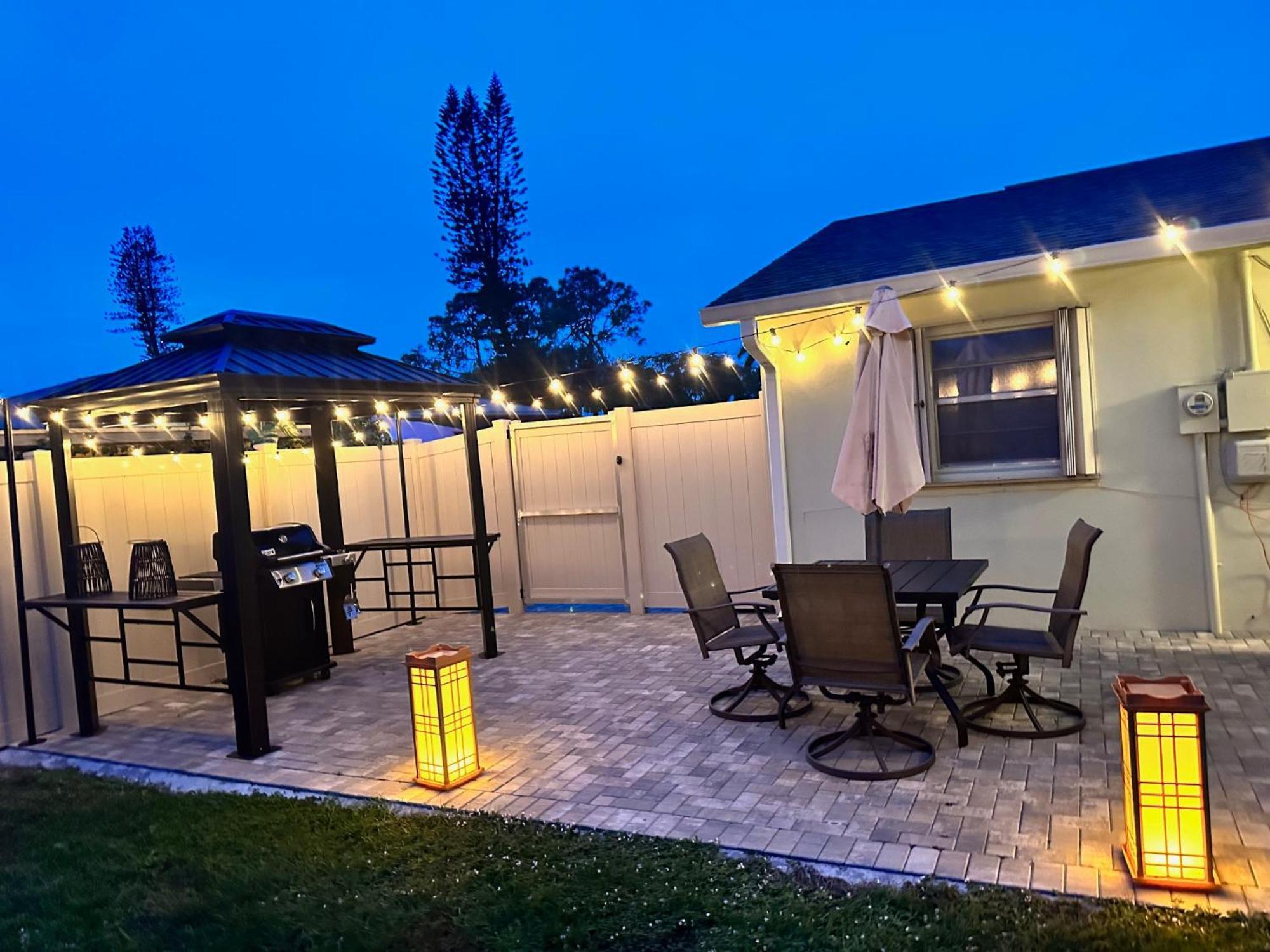 Freshly Remodeled 1970'S Single Story Villa North North Naples Kültér fotó
